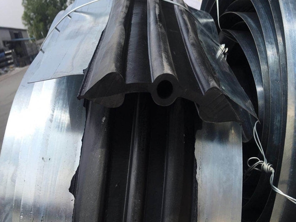 鋼邊橡膠止水帶